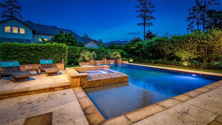 Property Photo:  75 S Player Crest Circle  TX 77382 