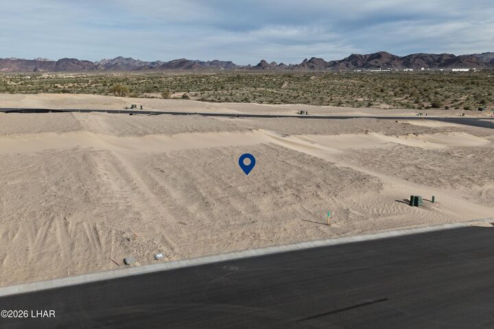 Property Photo: 1533 E Holly Dr AZ 86404