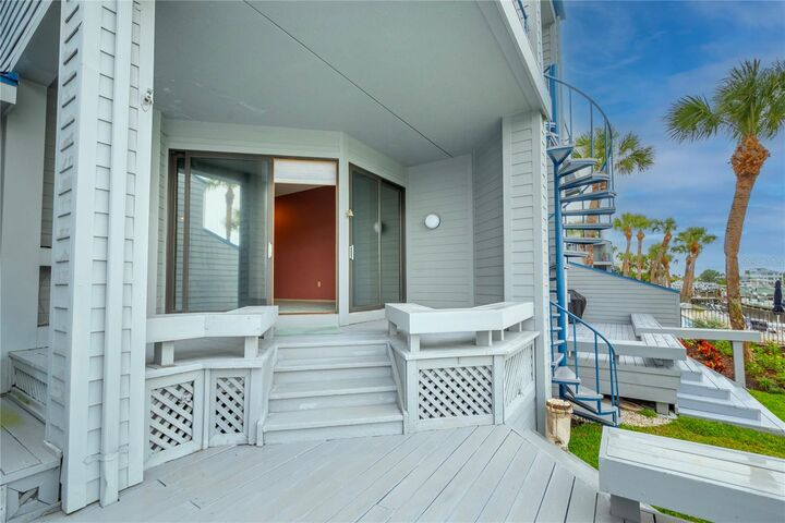 Property Photo:  900 Pinellas Bayway S 109  FL 33715 