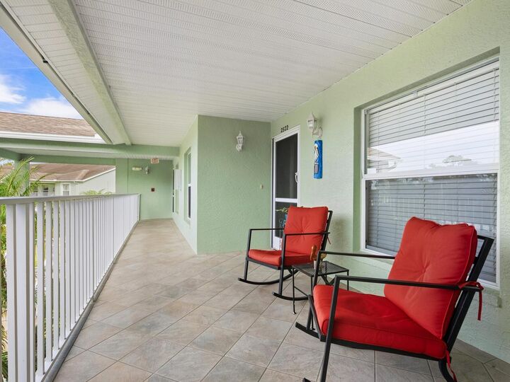 Property Photo:  4645 Tower Hill Lane 2522  FL 34238 
