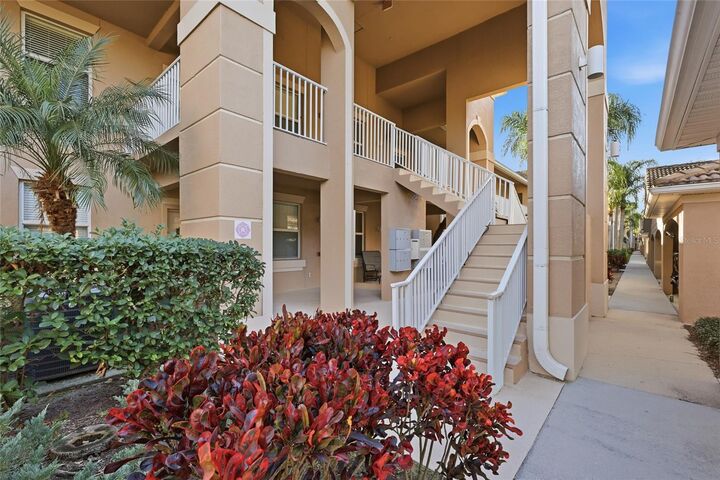 Property Photo:  803 Fairwaycove Lane 205  FL 34212 