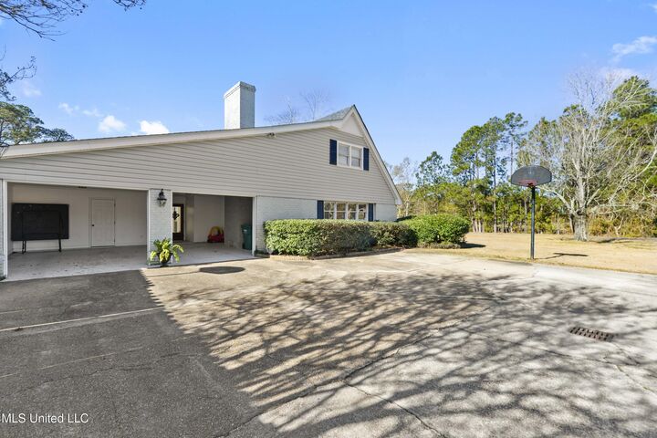 Property Photo:  39 55th Street  MS 39507 
