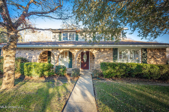 Property Photo: 910 Warren Street MS 39567