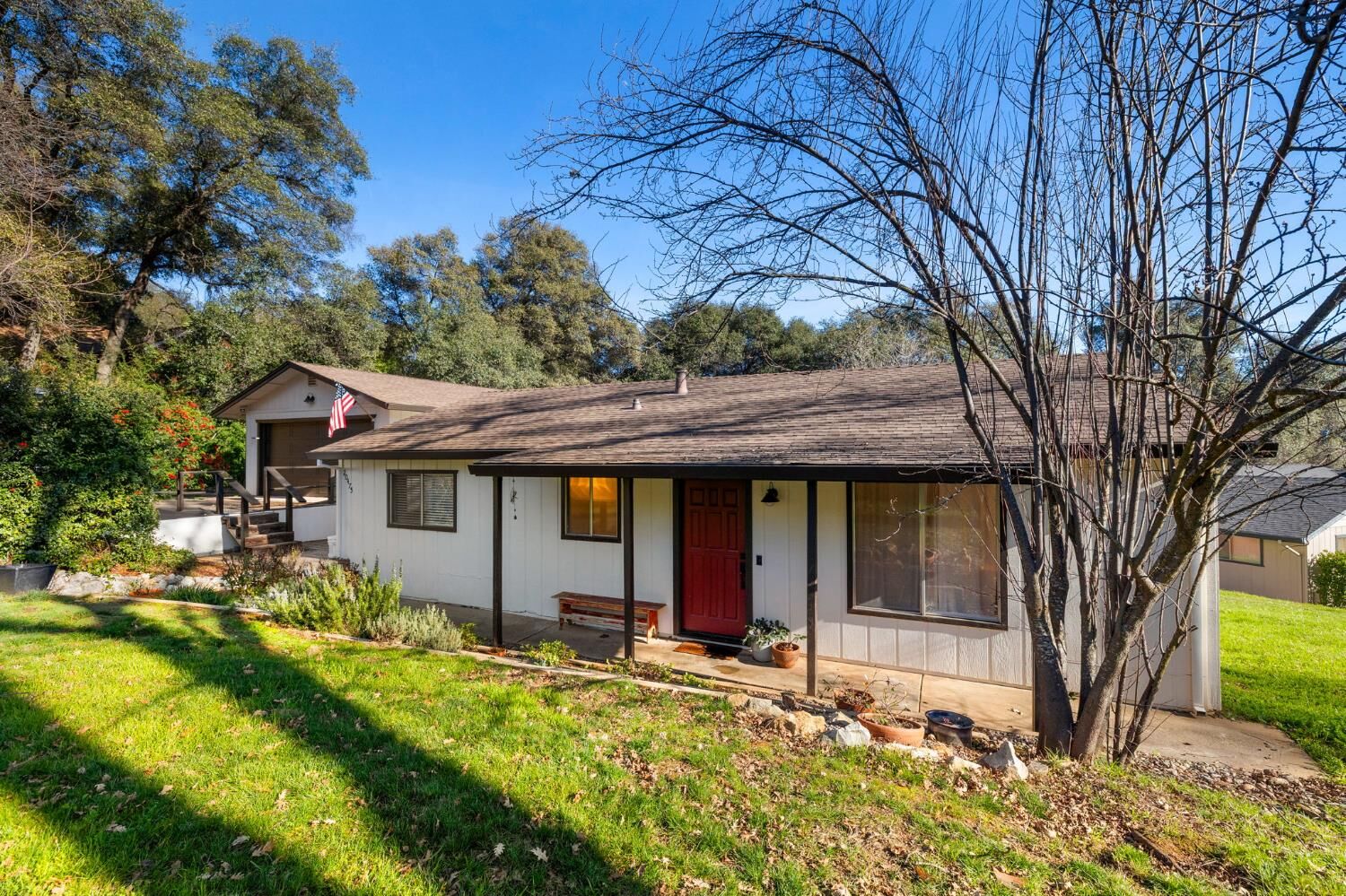 Property Photo:  20475 Eureka Dr  CA 95370 