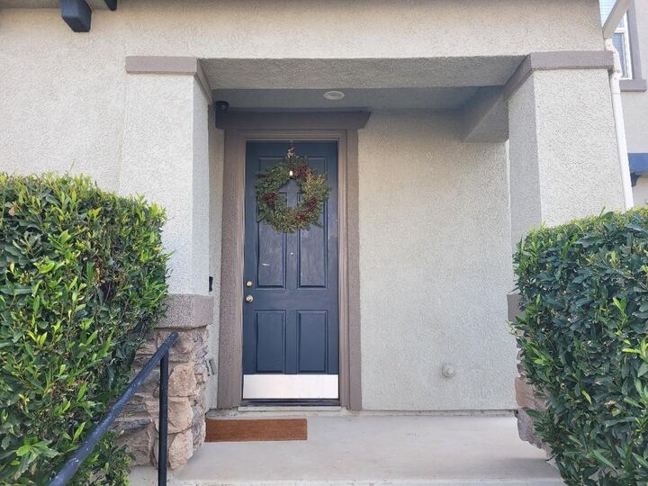 Property Photo:  5012 Wuthering Avenue  CA 95823 