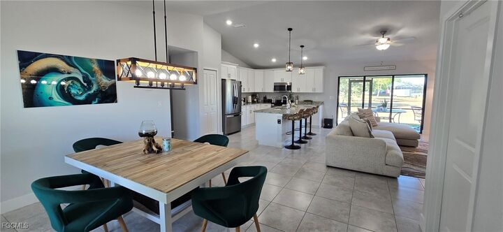 Property Photo:  532 Paloma Avenue  FL 33974 