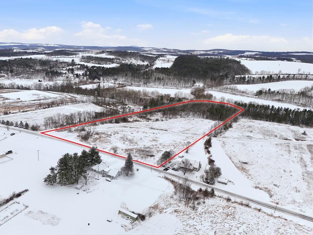 Property Photo: 17.5 Acr South Side Rd PA 18832