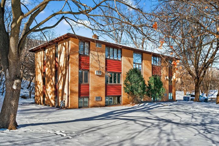 Property Photo:  2307 Unity Avenue N  MN 55422 