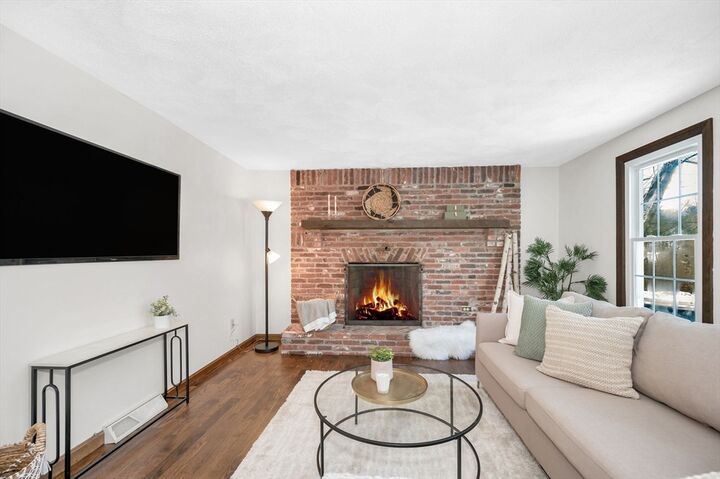 Property Photo:  50 Glenwood Road  MA 01876 