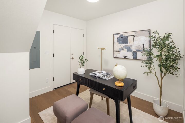 Property Photo:  4418  1st Avenue NE A  WA 98105 