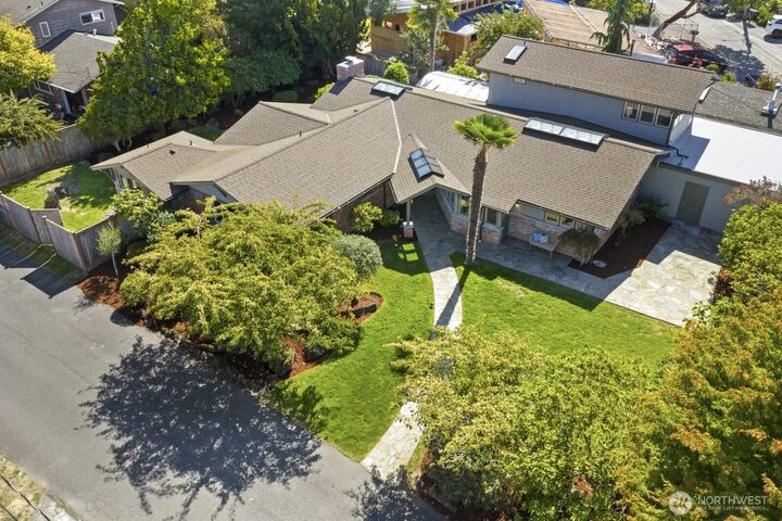 Property Photo:  9712  50th Avenue SW  WA 98136 