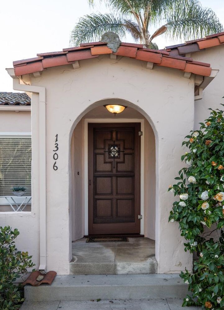 Property Photo: 1306 Glenwood Avenue CA 95125