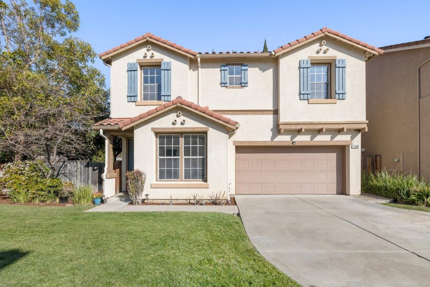 Property Photo:  5500 Cooney Place  CA 95123 