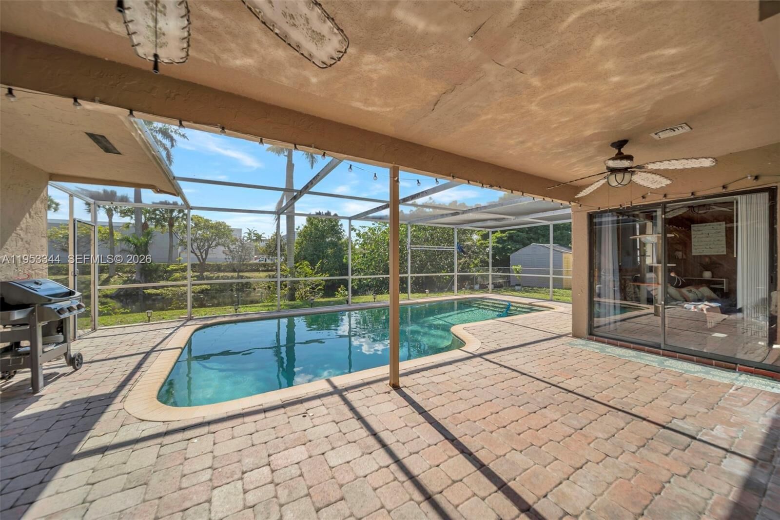 Property Photo: 9220 SW 56th St FL 33328