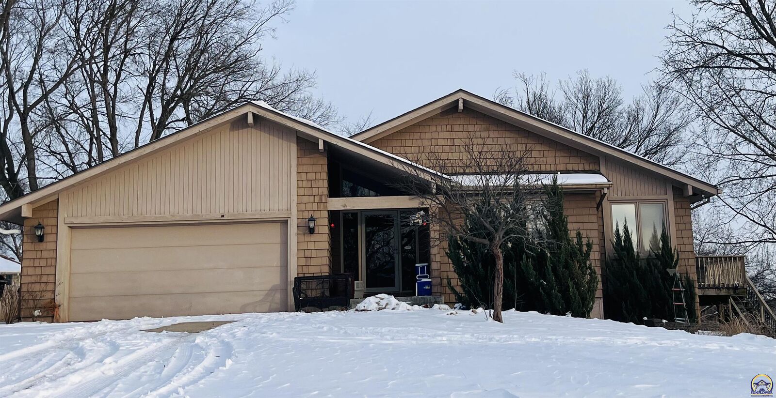 Property Photo: 3330 SW Dukeries Rd KS 66614