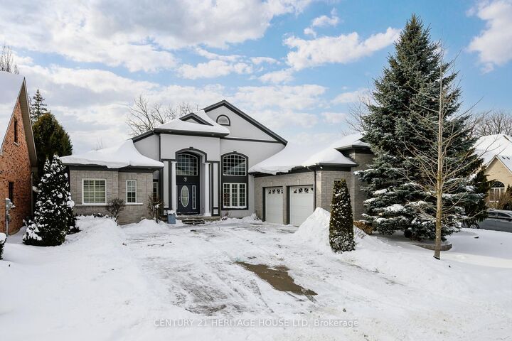 7 Edwin Drive — photo 1