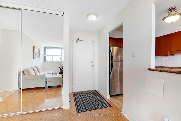 Property Photo: 3501 Glen Erin Drive 905 ON L5L 2E9