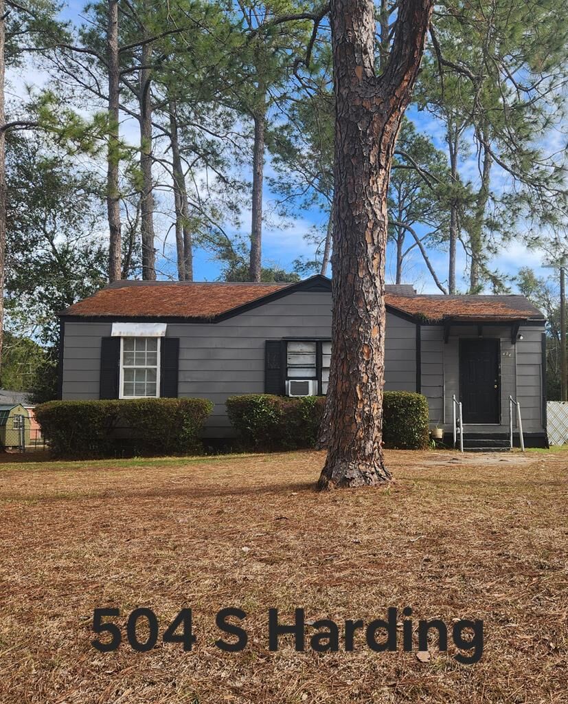Property Photo:  501/504 N Harding Street  GA 31701 