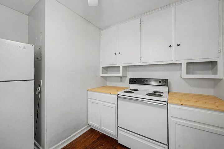 Property Photo:  1501 Sixth Avenue  GA 31707 