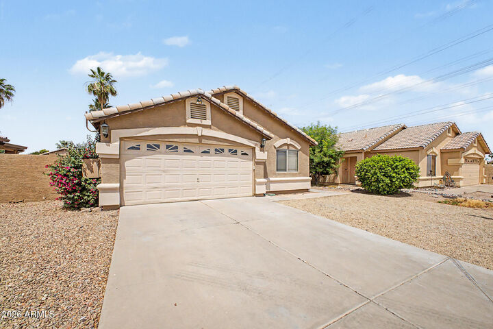 Property Photo:  374 N Ocean Drive  AZ 85233 