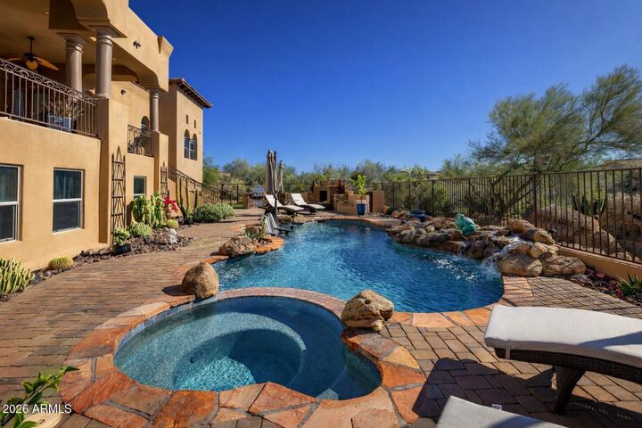 Property Photo:  8469 E Nightingale Star Drive  AZ 85266 