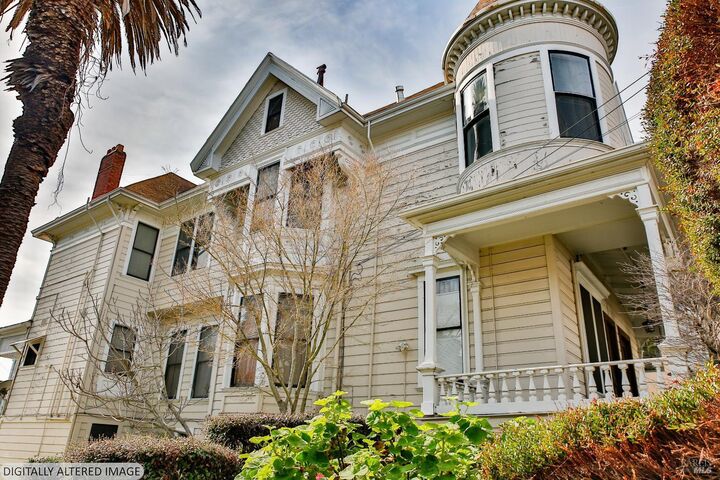 Property Photo:  823 Mission Avenue  CA 94901 