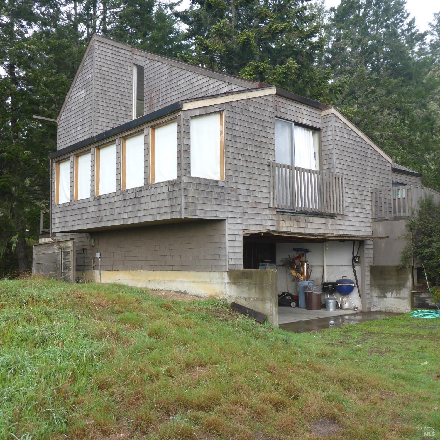 Property Photo:  38048 Foothill  CA 95497 