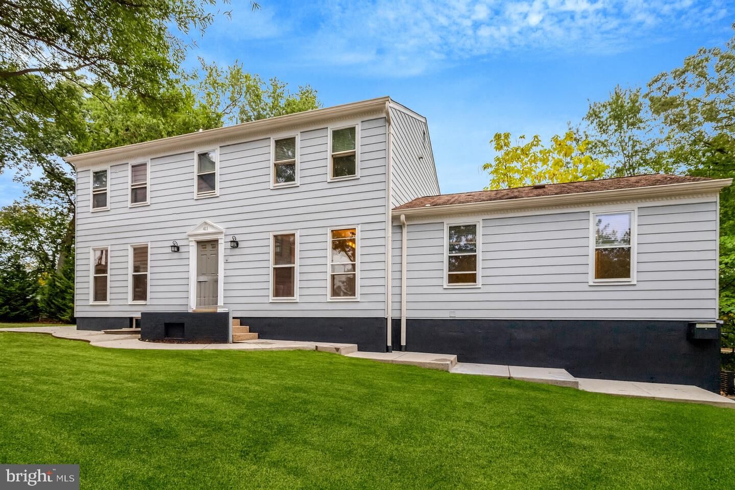 Property Photo:  411 N Bryan Street  VA 22201 