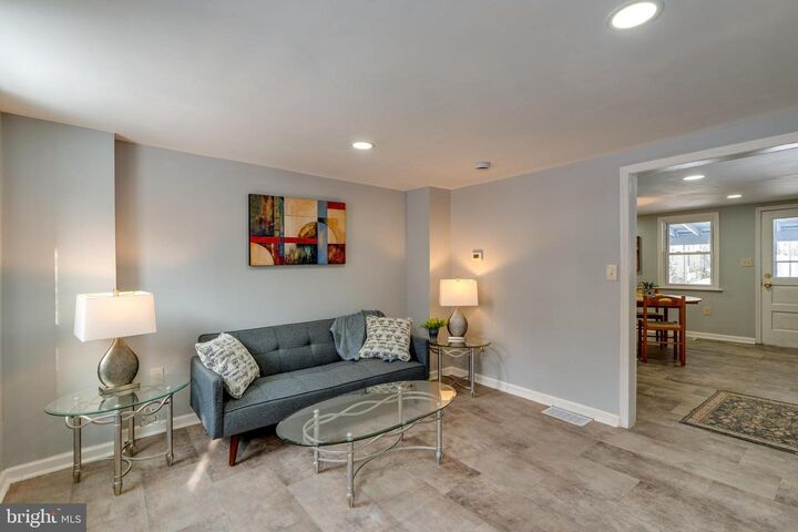 Property Photo:  327 Beaver Street  PA 17603 