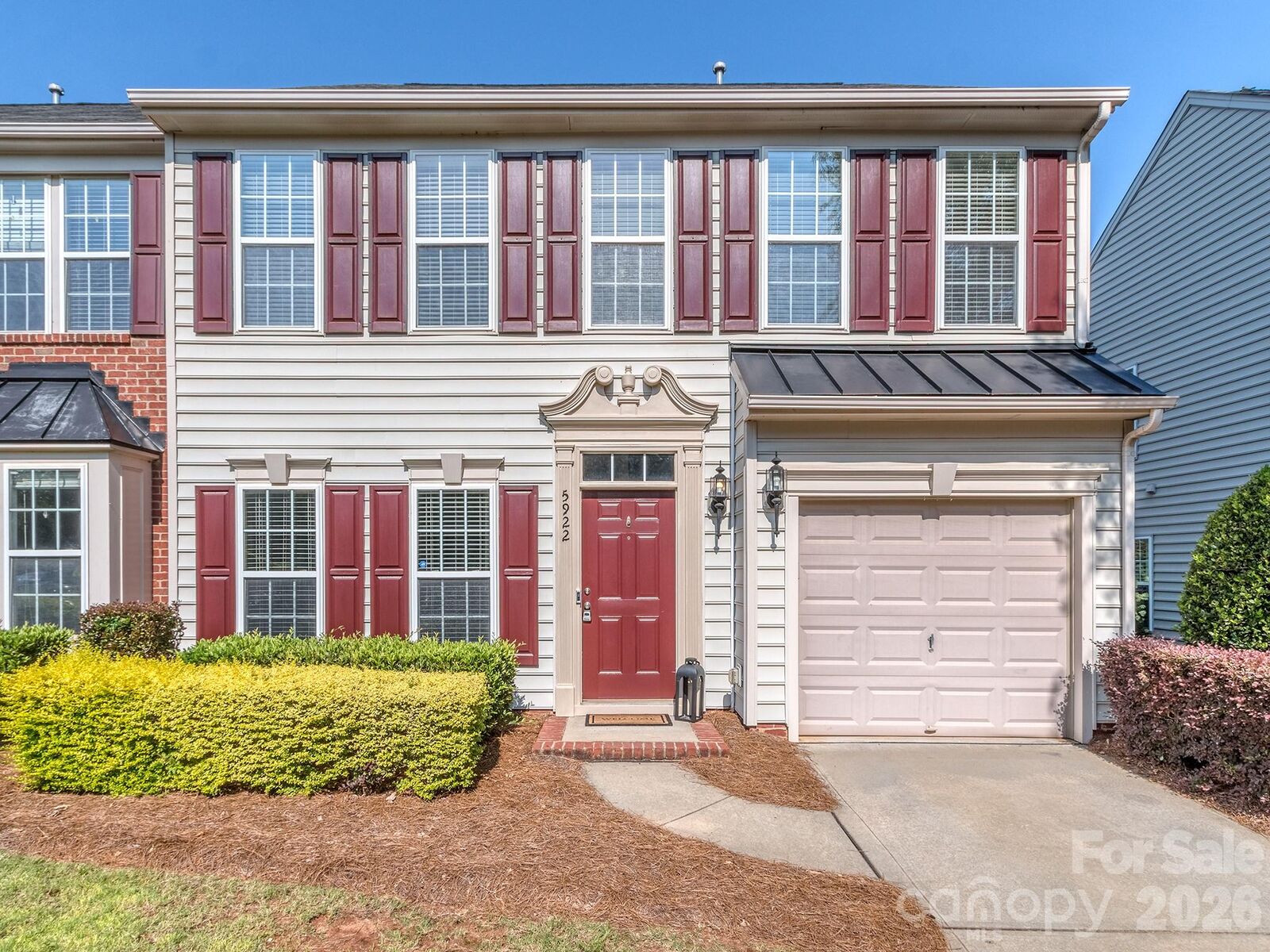 Property Photo: 5922 Union Pacific Avenue NC 28210