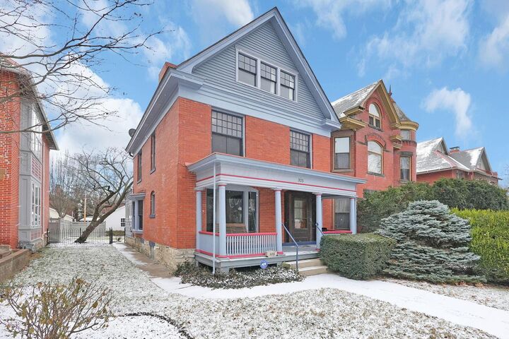 Property Photo:  325 W 6th Avenue  OH 43201 