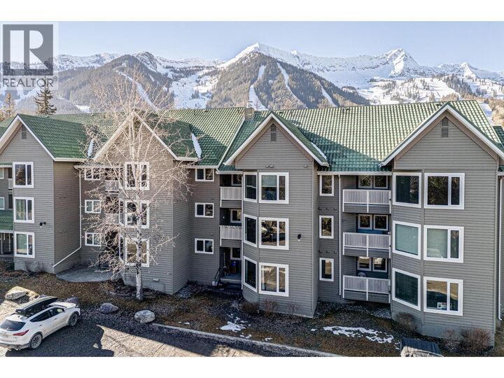 Property Photo: 4559 Timberline Crescent 113 BC V0B 1M6