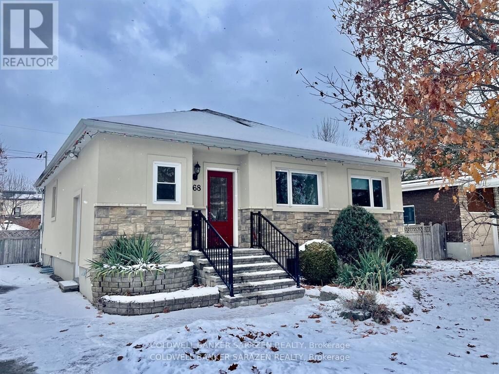 Property Photo: 868 Duberry Street ON K2A 3T3