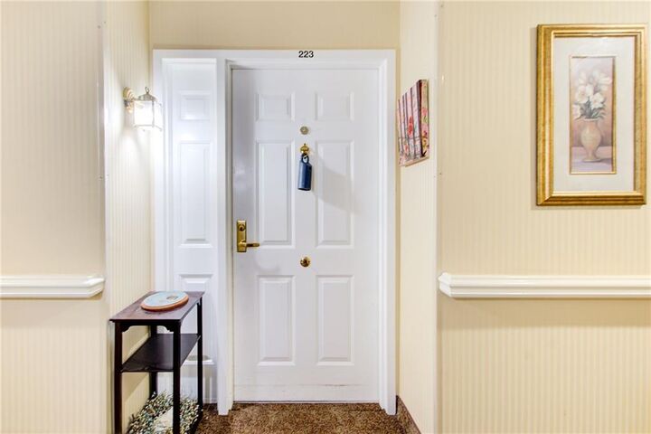 Property Photo:  1800 Clairmont Lake 223  GA 30033 