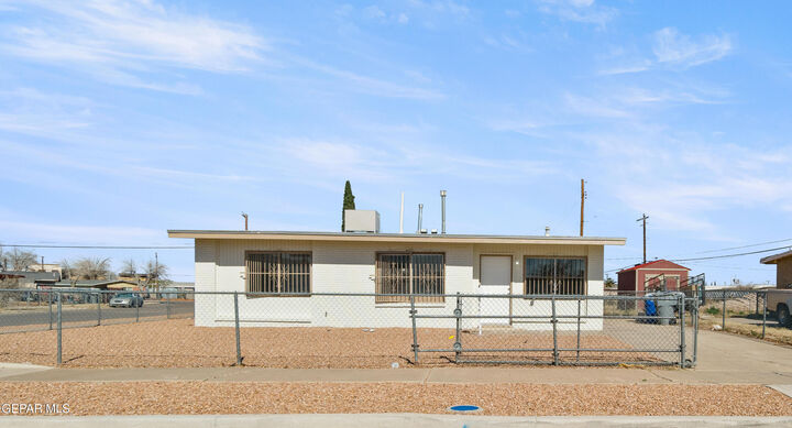 Property Photo:  5101 Rutherford Drive  TX 79924 