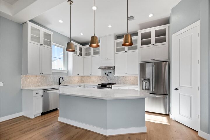 Property Photo: 3603 Bridgewater Oaks Lane TX 77055