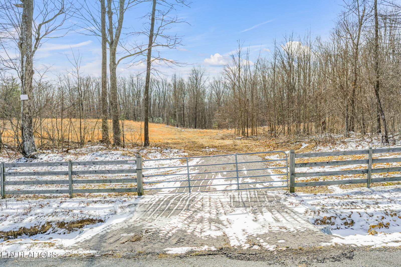 Property Photo:  3 Millstone Mountain Rd  TN 37854 