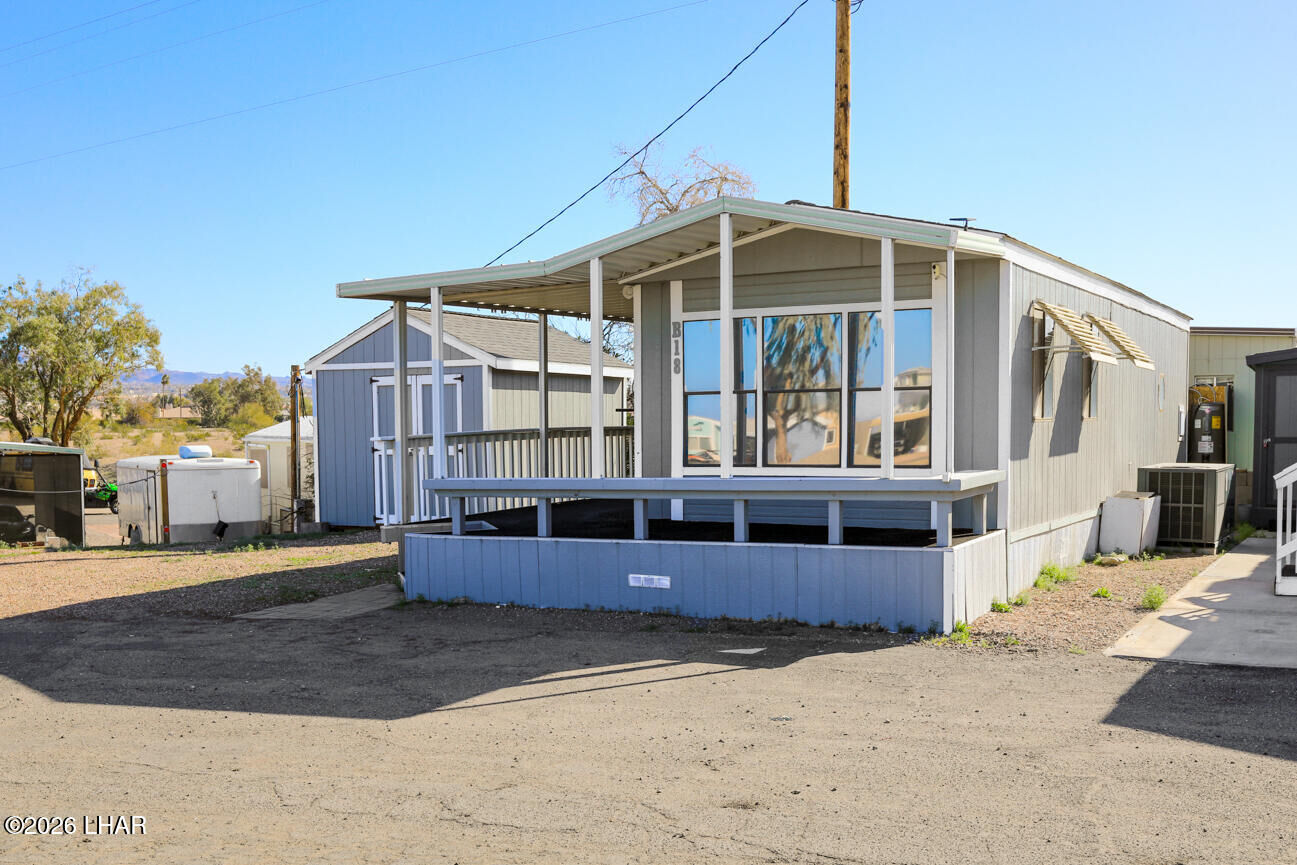 Property Photo: 1534 Beachcomber Blvd B-18 AZ 86403