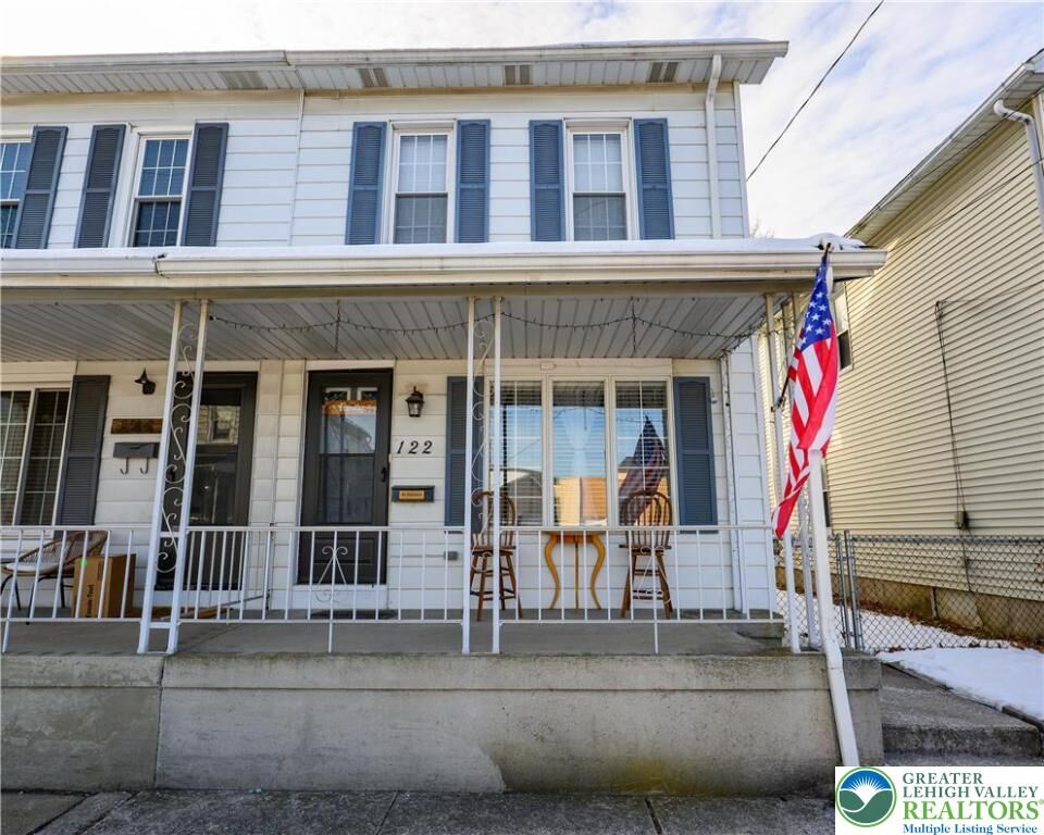 Property Photo:  122 S 4th Street  PA 18049 