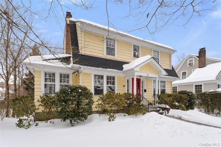 Property Photo:  25 Croton Avenue  NY 10706 