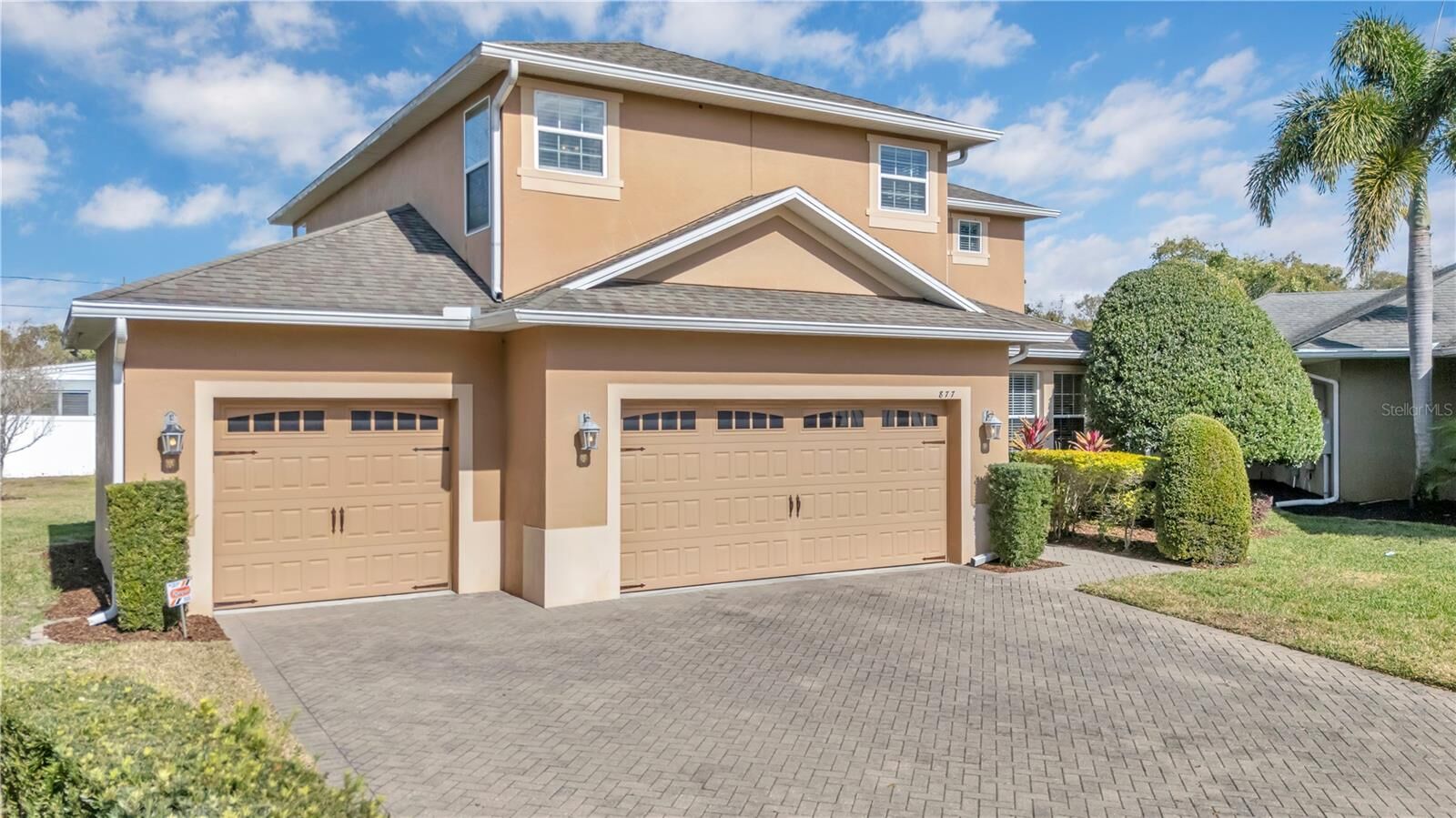 Property Photo:  877 Strathmore Drive  FL 32803 