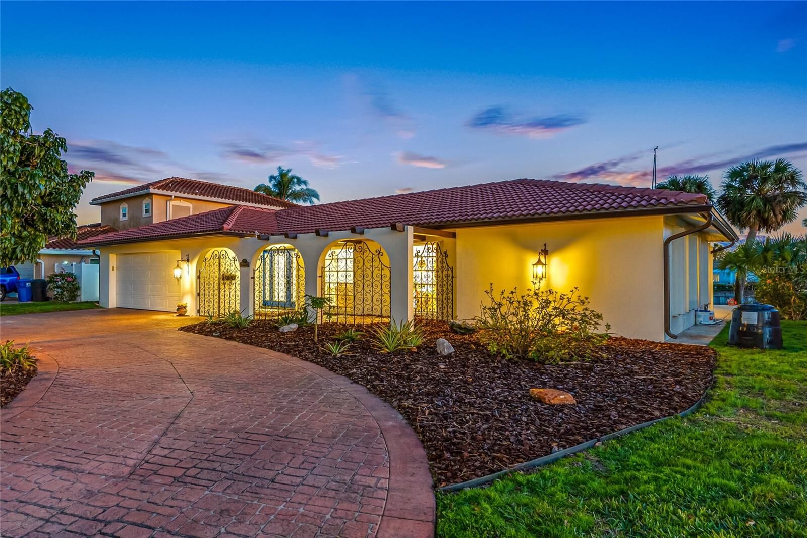 Property Photo:  4372 46th Avenue S  FL 33711 