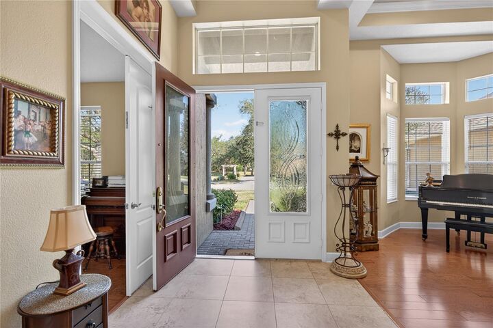 Property Photo:  2431 Ponkan Summit Drive  FL 32712 