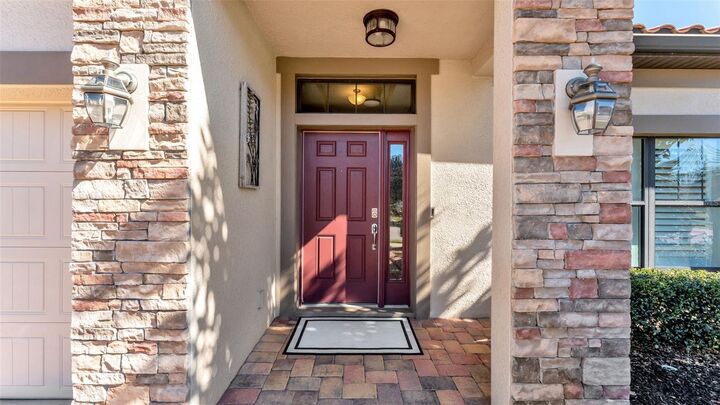 Property Photo:  3965 Viamonte Lane  FL 33810 