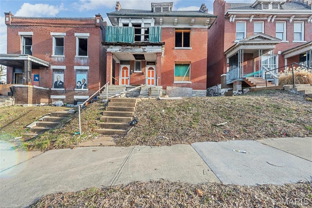 Property Photo:  5943 Page Boulevard  MO 63112 