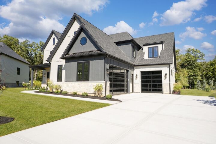 Property Photo:  1504 Linden Circle  IL 60439 