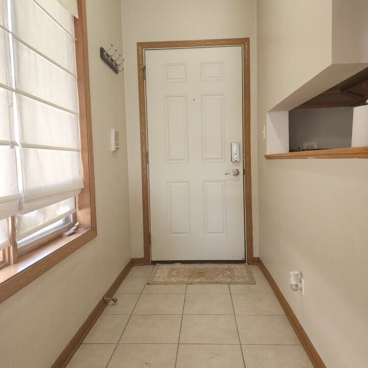 Property Photo:  10624 S Central Avenue 2B  IL 60415 