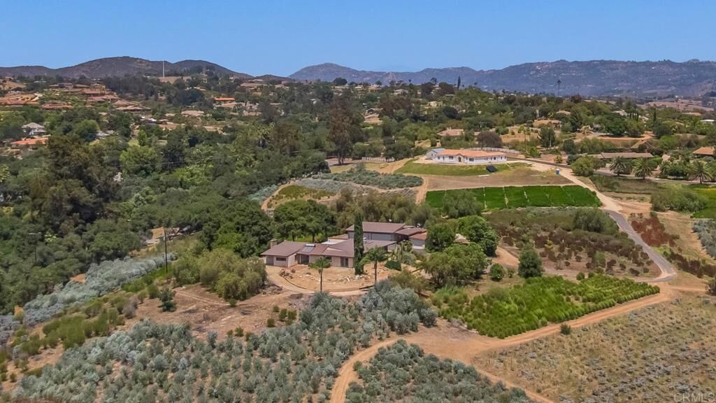 Property Photo:  2925 Los Alisos Drive  CA 92028 