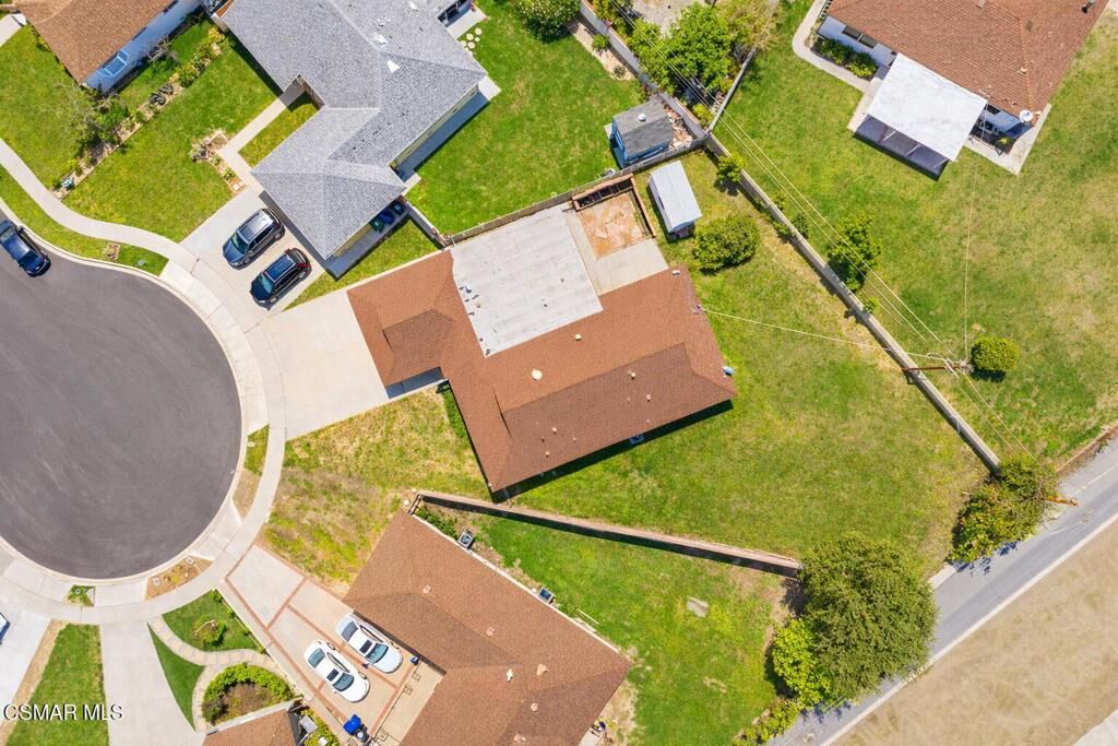 Property Photo: 20645 Runnymede Street CA 91306