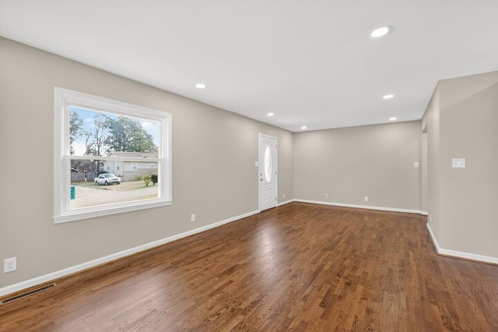 Property Photo: 209 Franklin Park TN 37398